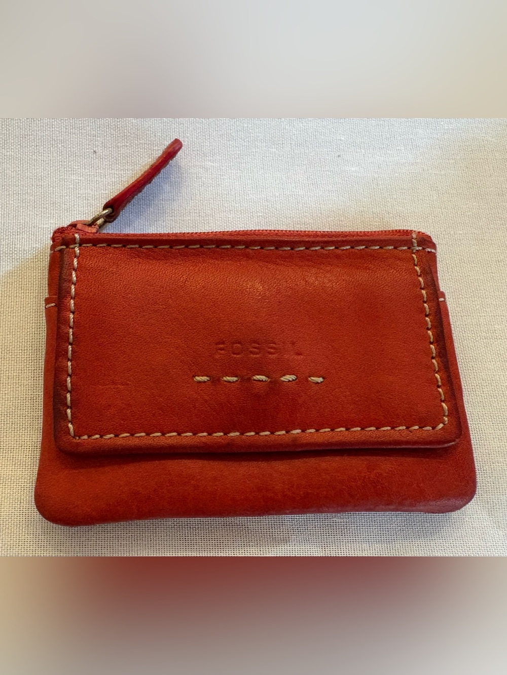 Vintage Fossil Leather Credit Card ID Wallet Keychain Coin Purse Red